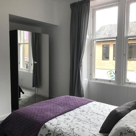 Апартаменты Carvetii - Edward House A - 2 Dbl Bed 1St Floor Flat Данфермлин Экстерьер фото